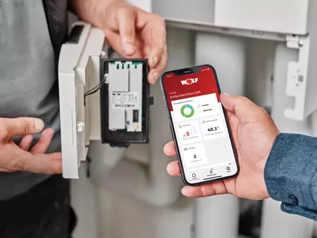 Einfache Kopplung der EEBus-Geräte mit der WOLF Smartset App Wolf Smartset App übernimmt die Kopplung der EEBus-Geräte